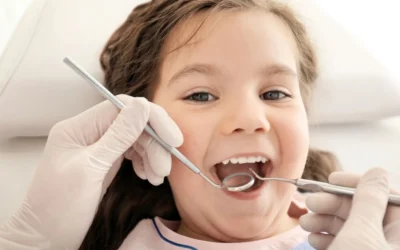 Primera visita al dentista infantil: cuándo hacerla y cómo preparar a tu hijo