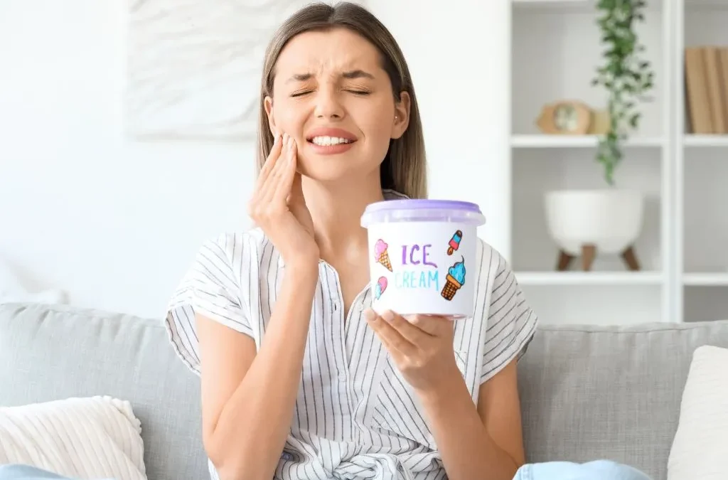 Sensibilidad dental: ¿Por qué duelen los dientes con el frío o el calor?